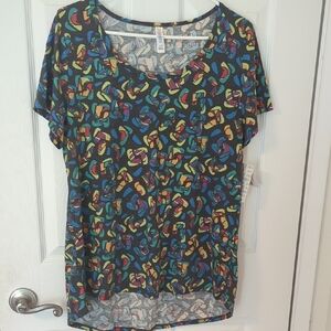 LuLaRoe Classic T.